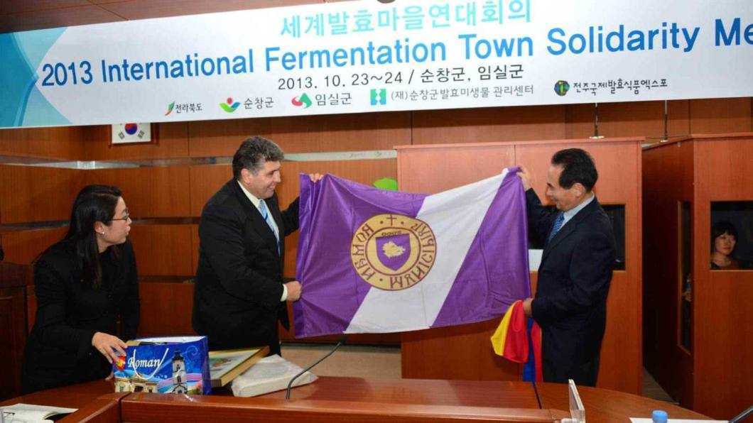 Raport de activitate la final de mandat (II) 44 9. Vizita Sunchang Coreea