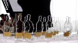 Gala Excelentei 2016 statuete plachete