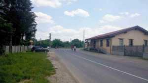 trecere de pietoni in curba la Cotu Vames cu indicator greu vizibil