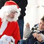 Moș Crăciun a fost "reținut" de polițiștii romașcani 21 Mos Craciun Politia Roman 21