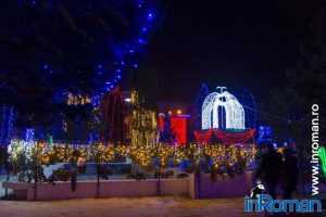 inroman.ro Roman centru noaptea ornamente sarbatori de iarna Craciun 3