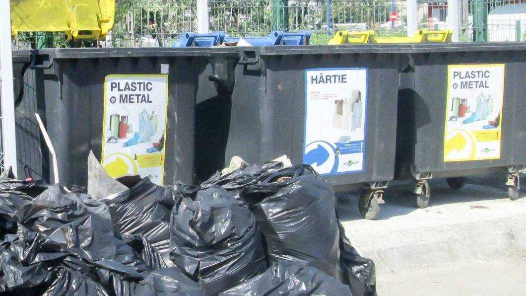 containere pubele gunoi reciclare colectare selectiva deseuri