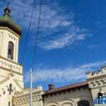 turla intrare cimitir