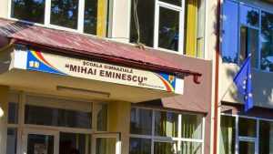 Scoala Mihai Eminescu