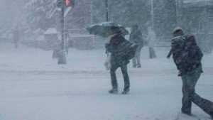 zapada viscol oameni