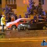 inroman.ro accident Favorit 3 masini 0086