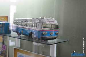 expozitie de jucarii 6101