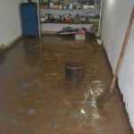 Apel către voluntari: "Avem nevoie de ajutor! Sunt oameni bătrâni și bolnavi care stau și plâng" 14 inundatii Valeni 14