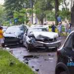 Accident pe Anton Pann: patru dintr-o lovitură (foto) 2 accident anton pann 2344