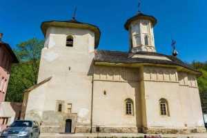 orasul pierdut Biserica Bisericani Neamt 6165
