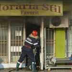 Foto: Incendiu la florăria Stil din cartierul Favorit 8 pompieri incendiu florarie Stil Favorit 7612