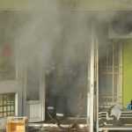 Foto: Incendiu la florăria Stil din cartierul Favorit 15 pompieri incendiu florarie Stil Favorit 7649