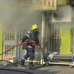 Foto: Incendiu la florăria Stil din cartierul Favorit 17 pompieri incendiu florarie Stil Favorit 7665