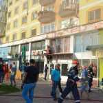 Foto: Incendiu la florăria Stil din cartierul Favorit 21 pompieri incendiu florarie Stil Favorit 7679