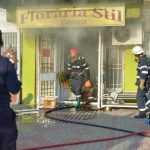 Foto: Incendiu la florăria Stil din cartierul Favorit 25 pompieri incendiu florarie Stil Favorit 7699