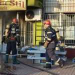 Foto: Incendiu la florăria Stil din cartierul Favorit 37 pompieri incendiu florarie Stil Favorit 7788