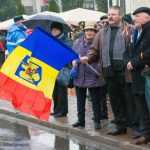 Galerie foto: Ploaia de ziua națională nu i-a ținut pe romașcani acasă 1 1 decembrie ziua nationala 5988