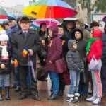 Galerie foto: Ploaia de ziua națională nu i-a ținut pe romașcani acasă 5 1 decembrie ziua nationala 6005