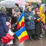 Galerie foto: Ploaia de ziua națională nu i-a ținut pe romașcani acasă 9 1 decembrie ziua nationala 6019