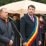 Galerie foto: Ploaia de ziua națională nu i-a ținut pe romașcani acasă 31 1 decembrie ziua nationala 6166