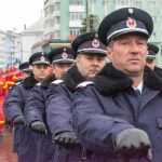 Galerie foto: Ploaia de ziua națională nu i-a ținut pe romașcani acasă 42 1 decembrie ziua nationala 6262