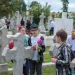 Foto: Numele eroilor, rostite de Înălțare 36 cimitirul Eternitatea comemorare eroi 6046