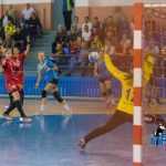 Handbal: CSM Roman debutează acasă cu o înfrângere ce anunță un sezon dificil 6 handbal CSM Roman SCM Gloria Buzau 2121