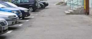 masini parcare resedinta