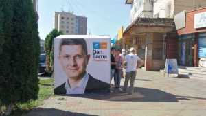 cort strangere de semnaturi Dan Barna