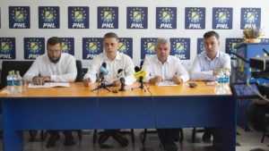 cropped PNL Neamt Cozmanciuc Lazar Stoica