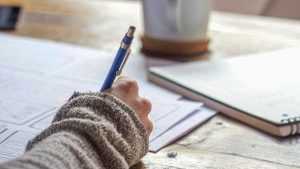 examen scris pix unsplash